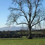 Knockreagh Farm Cottages, Callan, Casa de Férias *