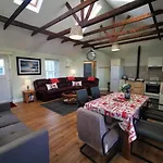 Knockreagh Farm Cottages, Callan, Casa de Férias *