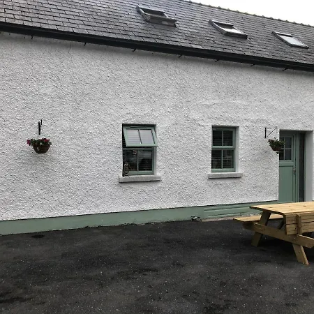 펜션 Knockreagh Farm Cottages, Callan, *
