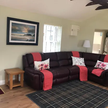 Knockreagh Farm Cottages, Callan, *
