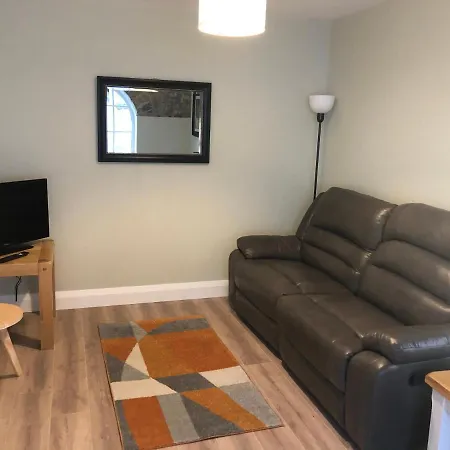 Knockreagh Farm Cottages, Callan, *