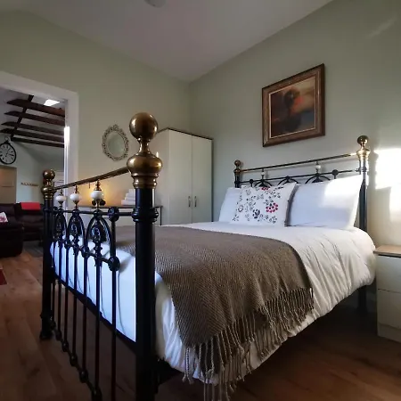 Knockreagh Farm Cottages, Callan, 펜션 킬케니