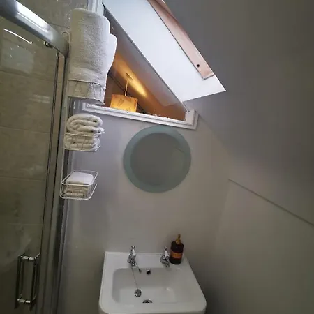 펜션 Knockreagh Farm Cottages, Callan,