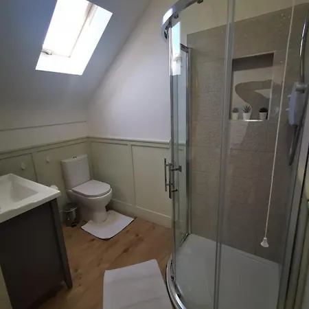 Knockreagh Farm Cottages, Callan,