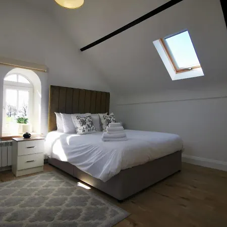 Knockreagh Farm Cottages, Callan,