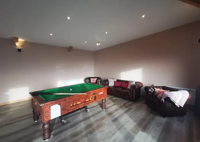 Knockreagh Farm Cottages, Callan, *