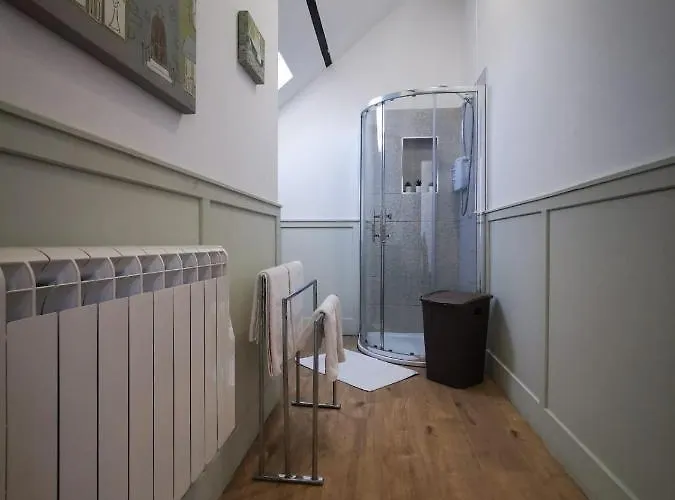 Knockreagh Farm Cottages, Callan,